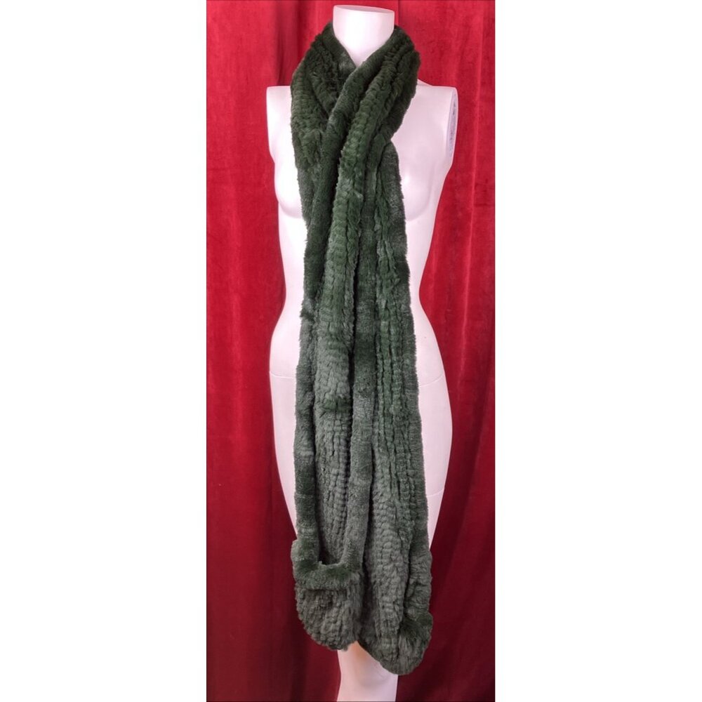 Glamourpuss Brand Knitted Rabbit Scarf W Pockets